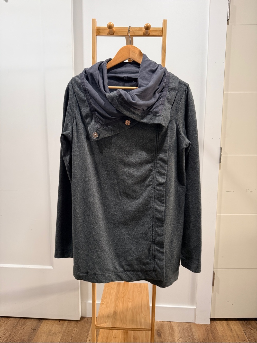 lululemon athletica Heather Charcoal Gray Cozy Cardigan